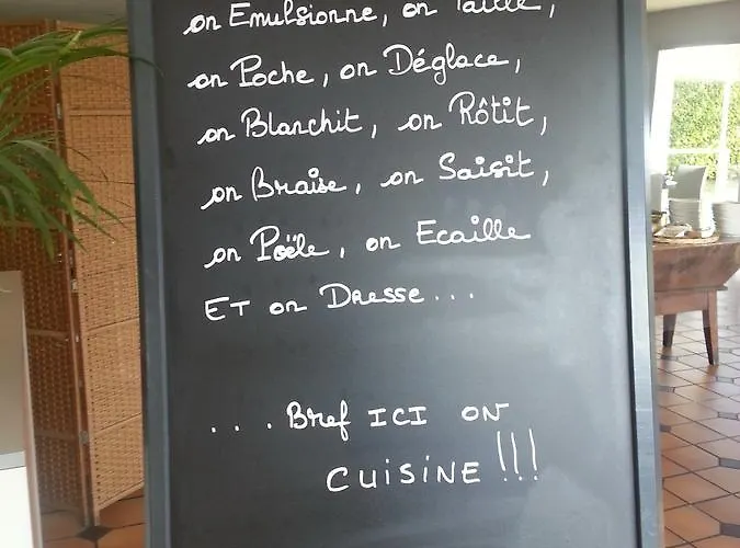 Restaurant Les Bruyeres Hotel