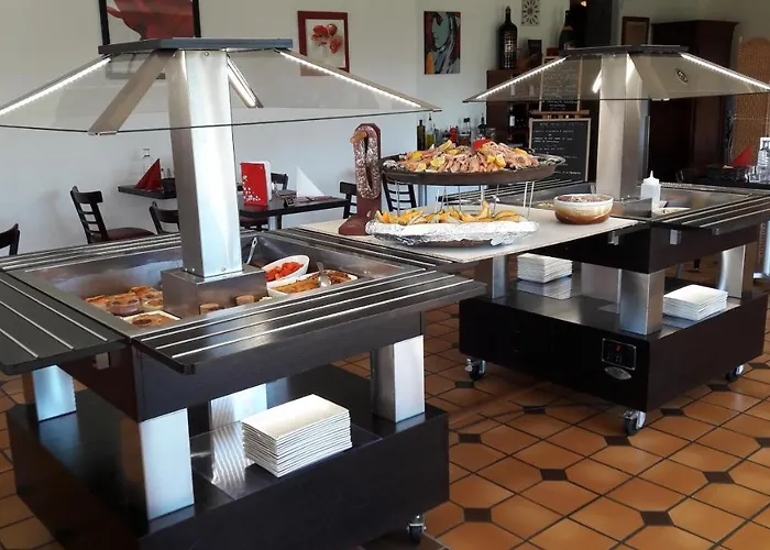 Restaurant Les Bruyeres Hotel 2*