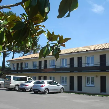 Restaurant Les Bruyères Hotel 2*